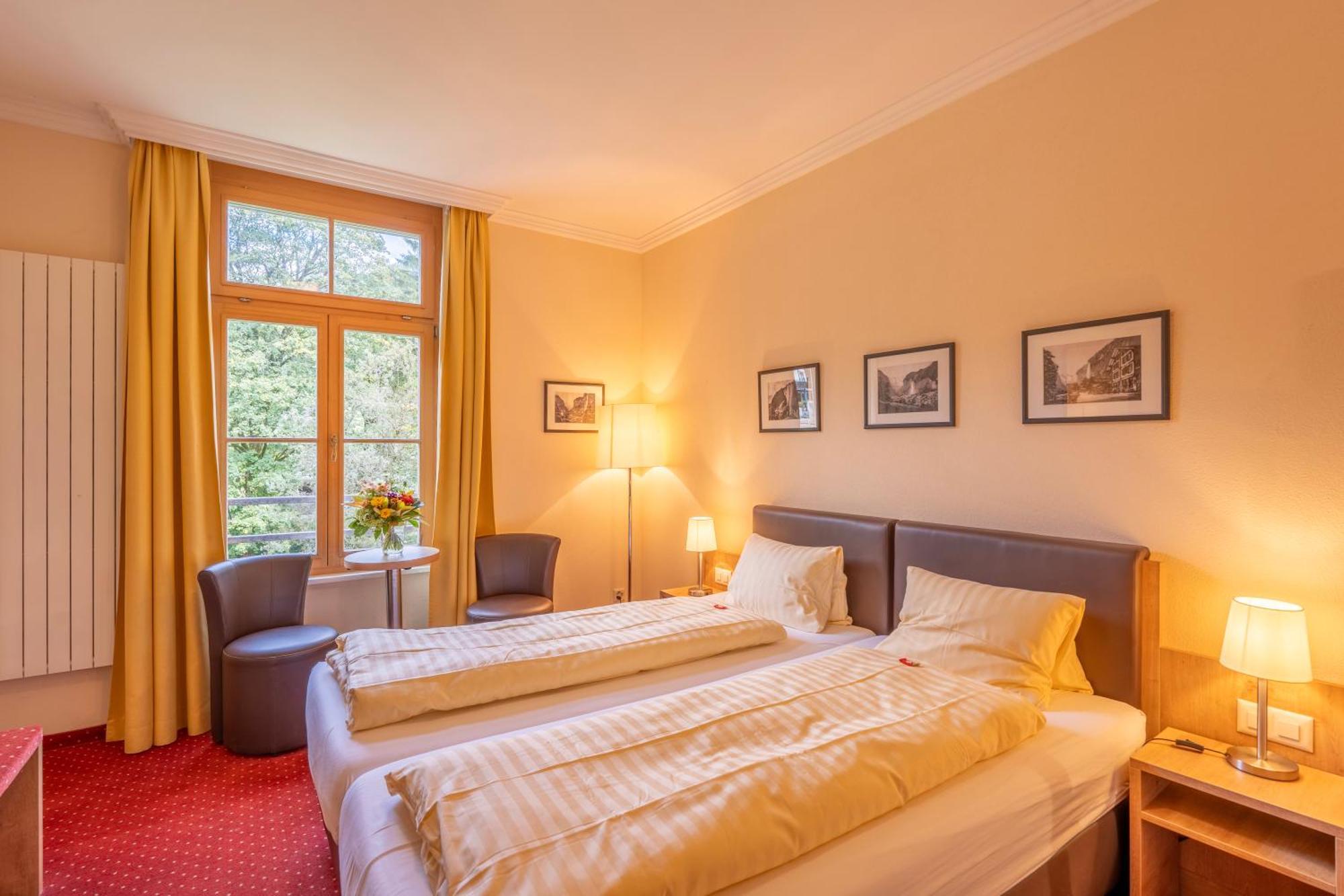 Hotel Staubbach Лаутербрунен Екстериор снимка