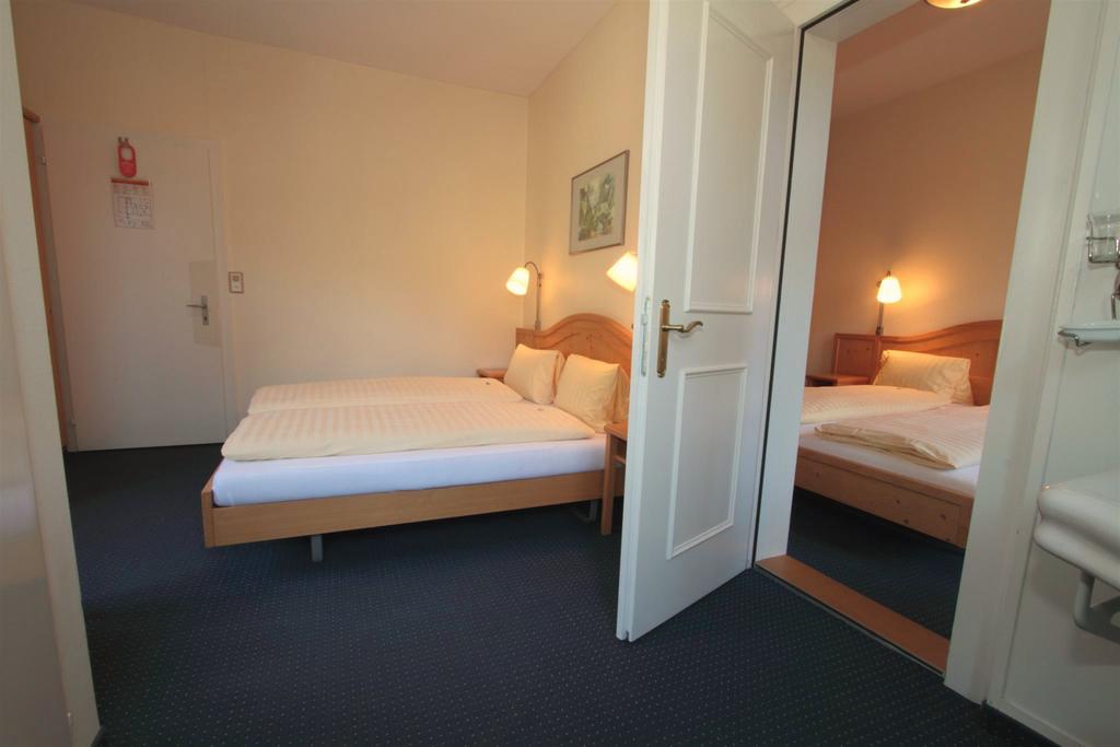 Hotel Staubbach Лаутербрунен Екстериор снимка